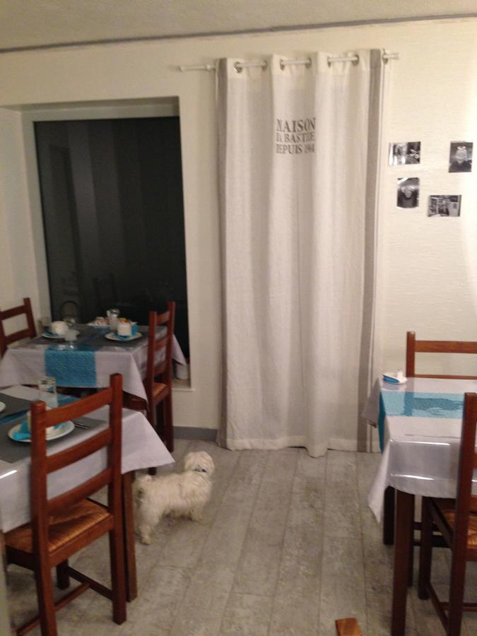 Hotel Du Port Concarneau Dış mekan fotoğraf